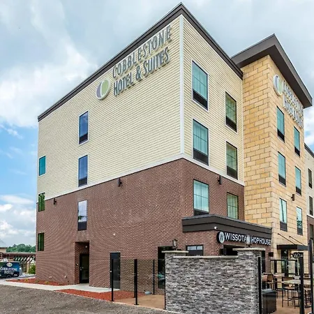 Cobblestone Hotel&Suites Hartford
